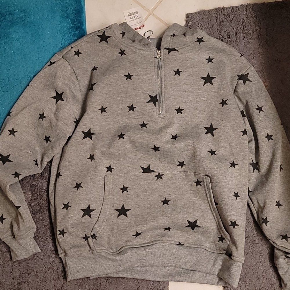 Grey star sweatshirt